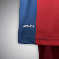 10/11 FC Barcelona Home Kids Size Kit