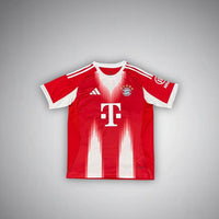 25/26 Bayern München Home Kit