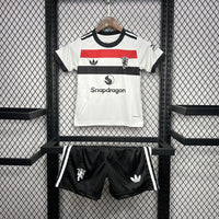 Manchester United 2024/25 Third Kit